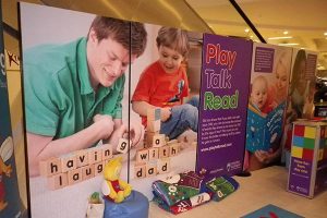 play talk read children's display banner